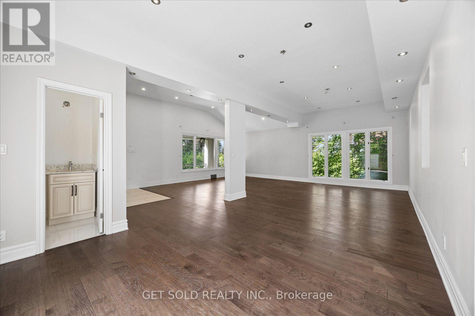 156 Duncan Road Property Photo 8