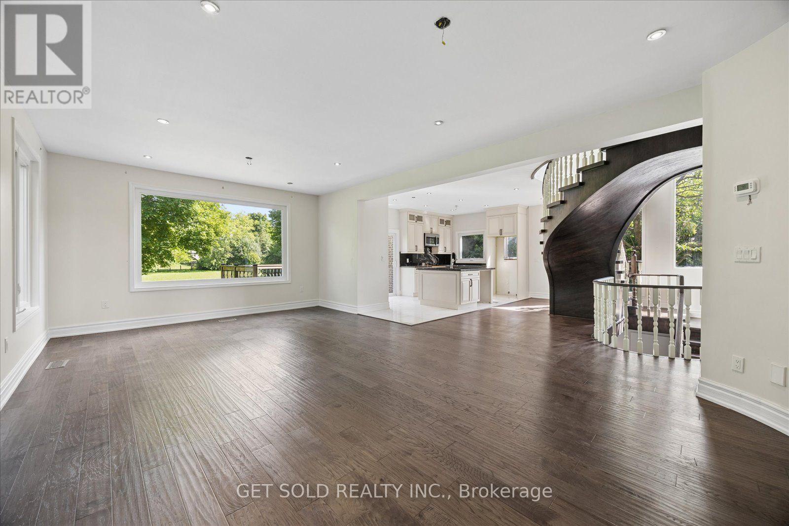 156 Duncan Road Property Photo 10