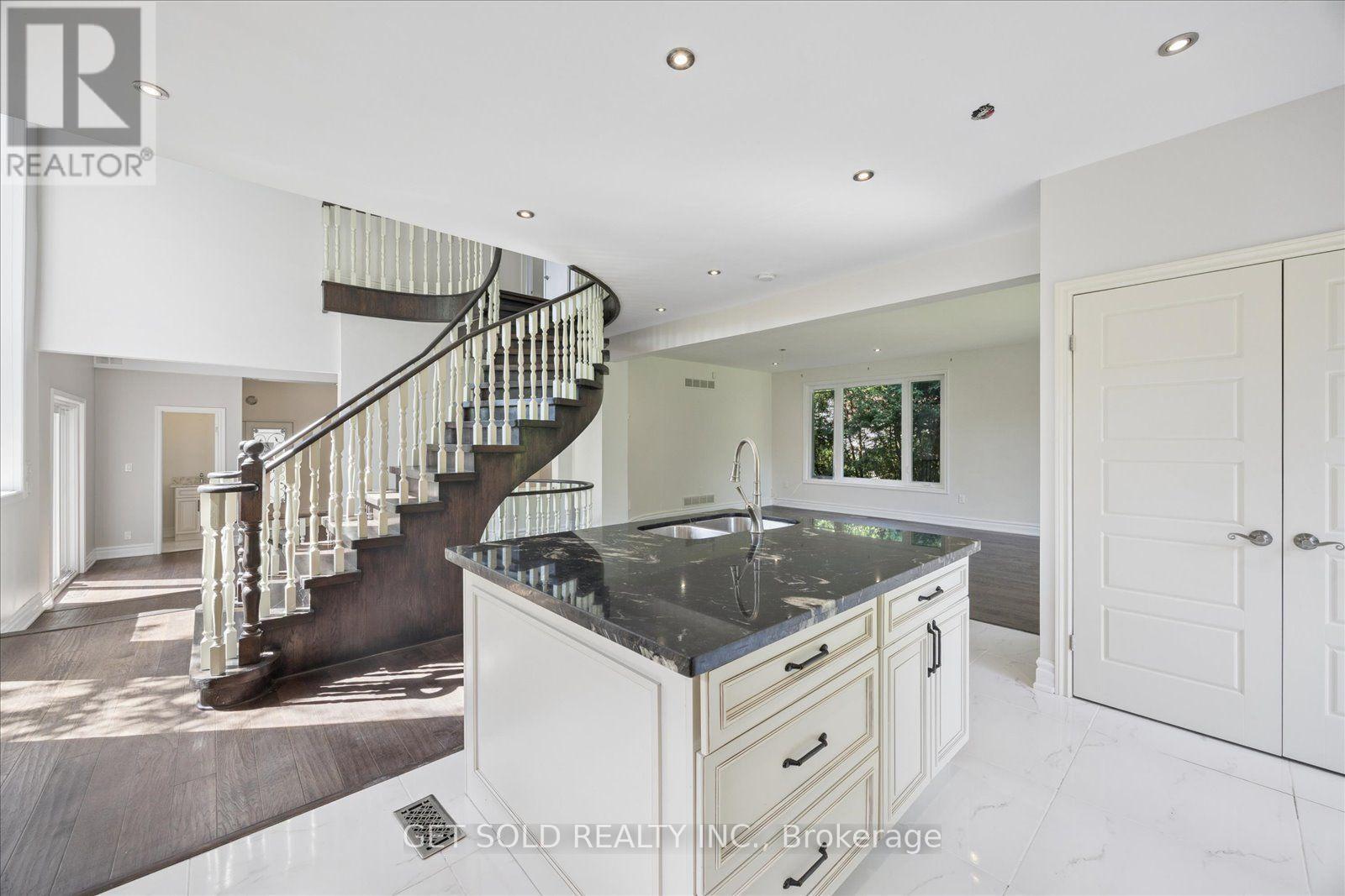156 Duncan Road Property Photo 16