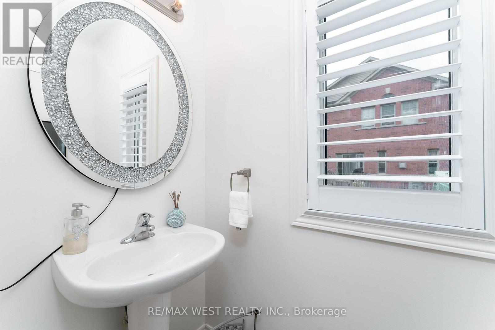 62 Brookview Drive Property Photo 9