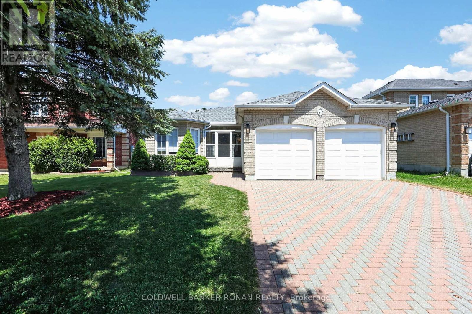61 Darling Crescent Photo de la propriété 1