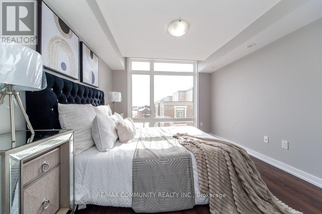 2322 - 20 Westmeath Lane Property Photo 30