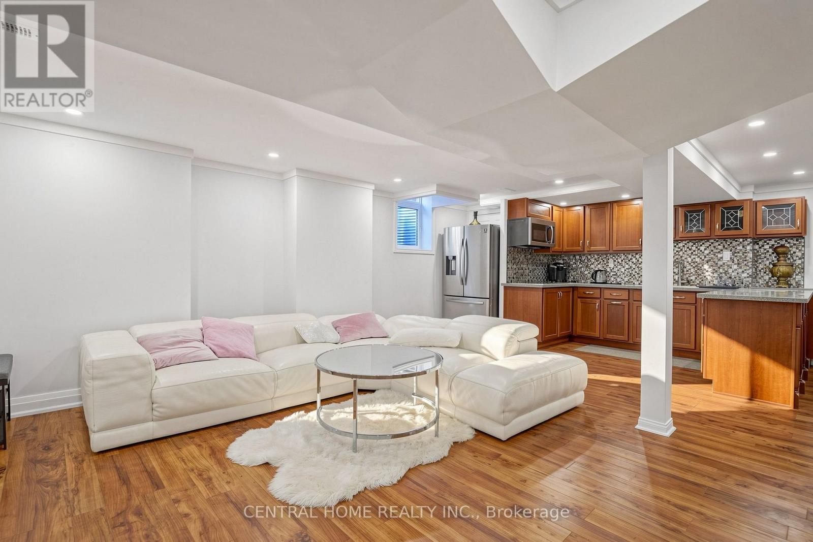 Basement Unit 1 - 307 Alex Doner Drive N Property Photo 8