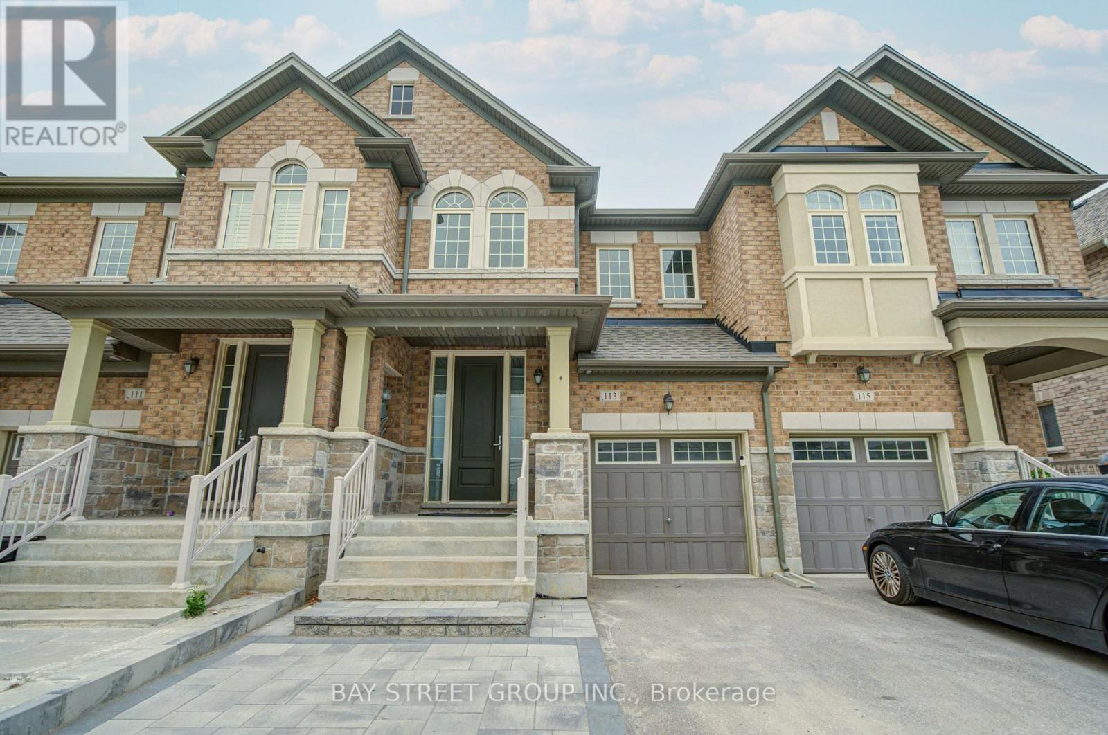 113 DRIZZEL CRESCENT