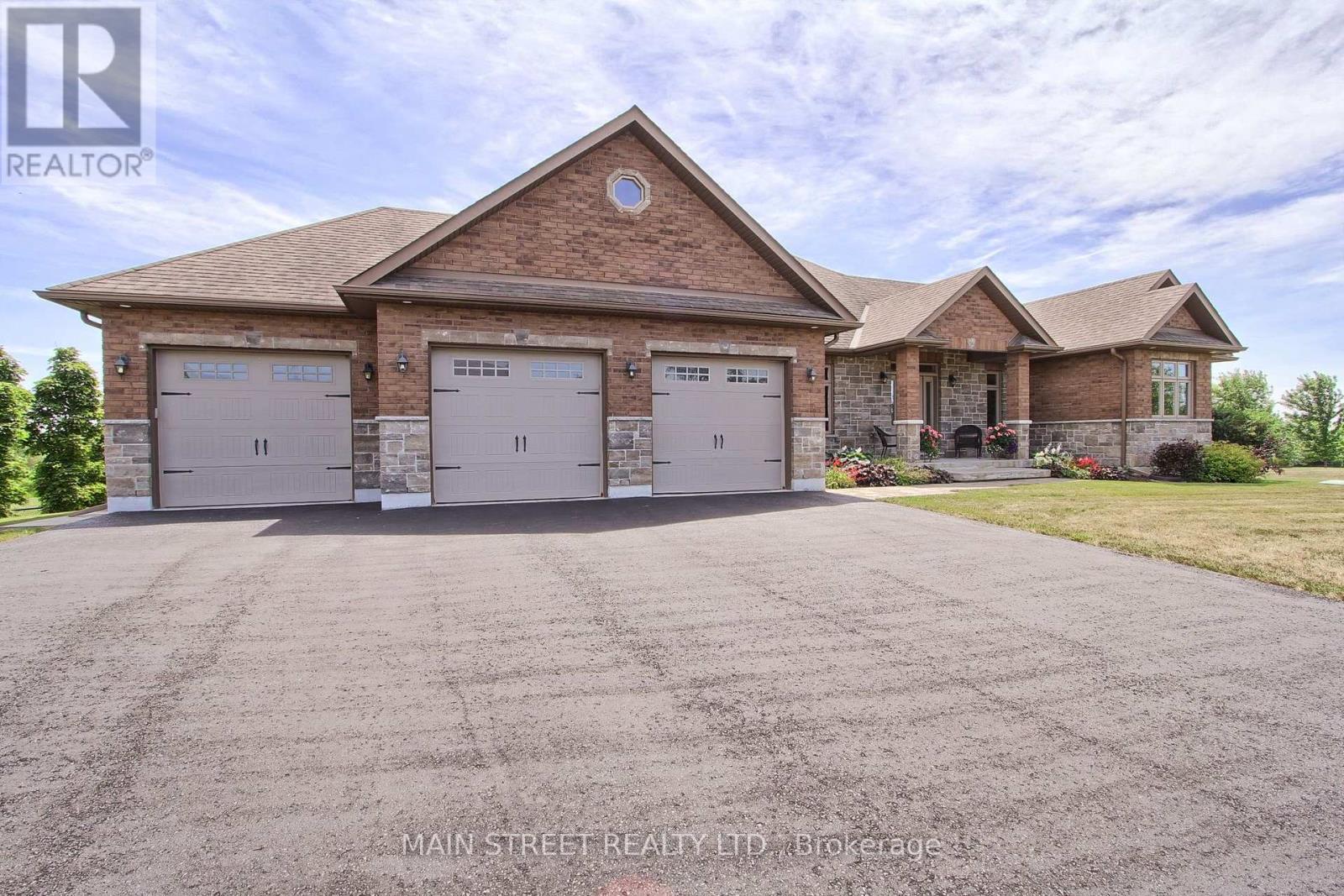 13 BROLLEY CRESCENT
