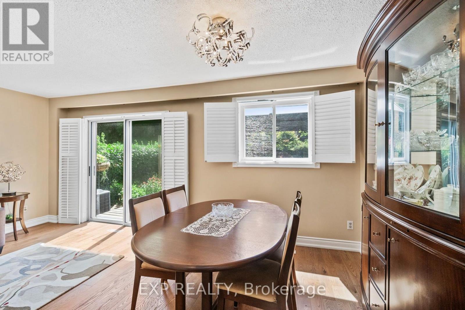 171 Simonston Boulevard Property Photo 10