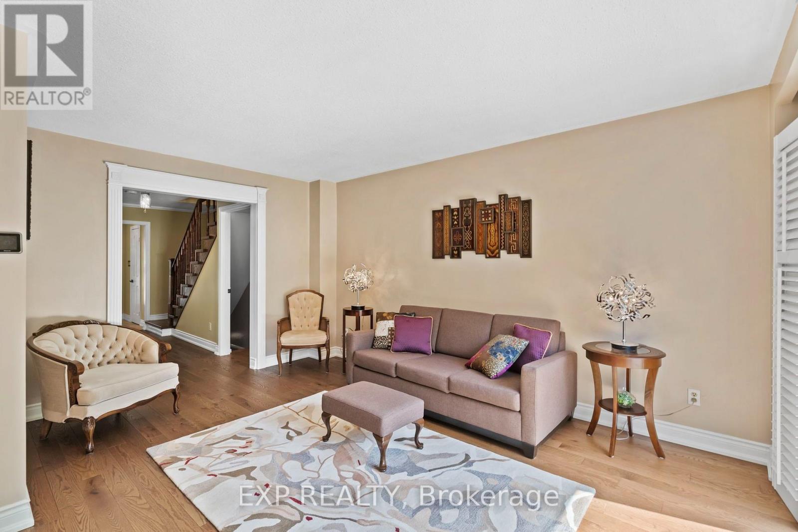 171 Simonston Boulevard Property Photo 12