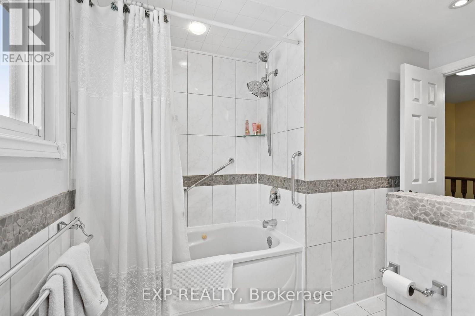171 Simonston Boulevard Property Photo 22
