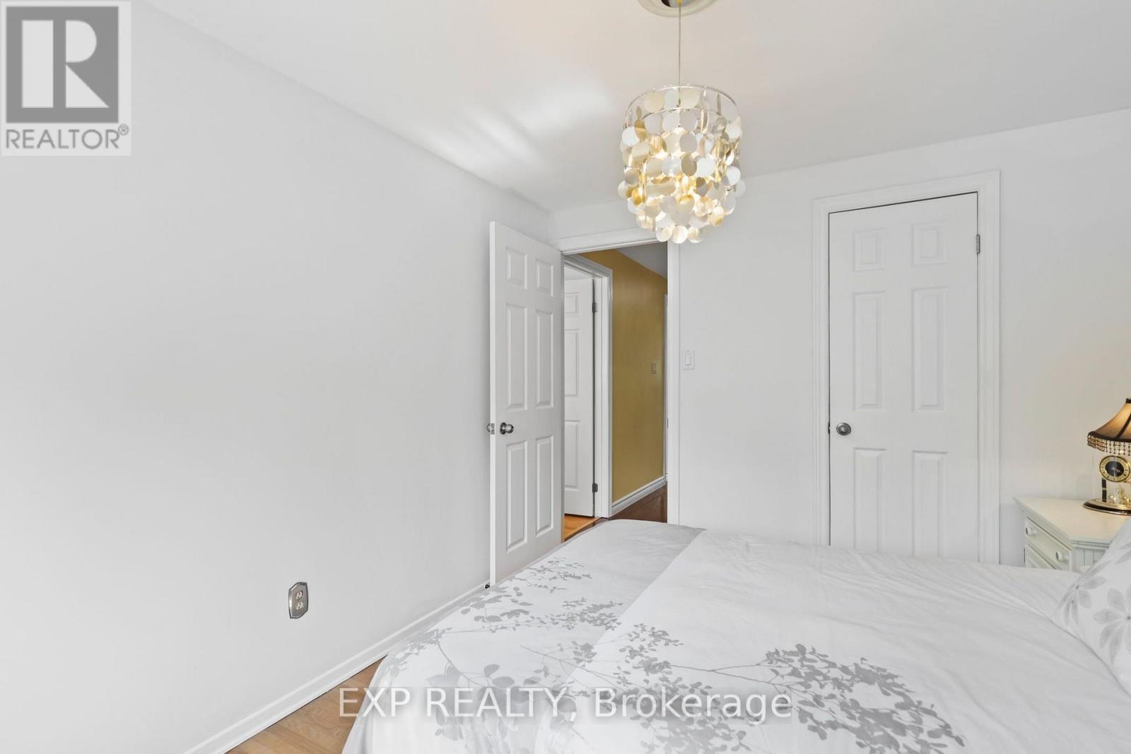 171 Simonston Boulevard Property Photo 28