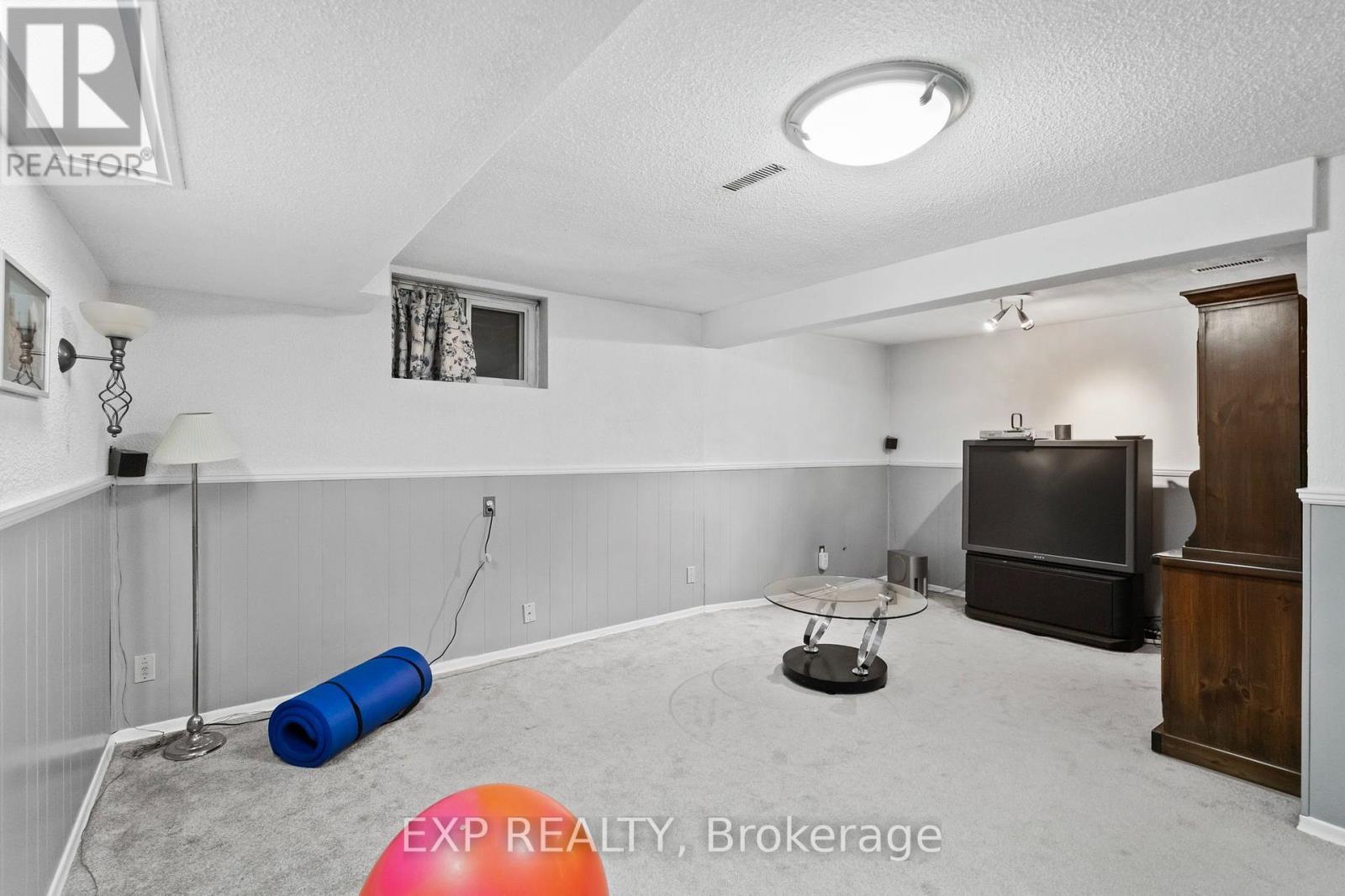 171 Simonston Boulevard Property Photo 35