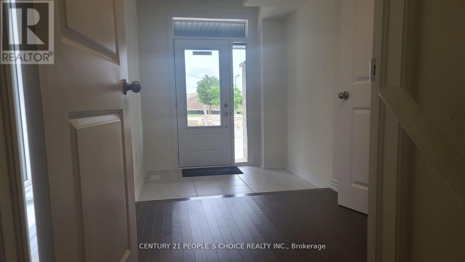 161 Blick Crescent Property Photo 2