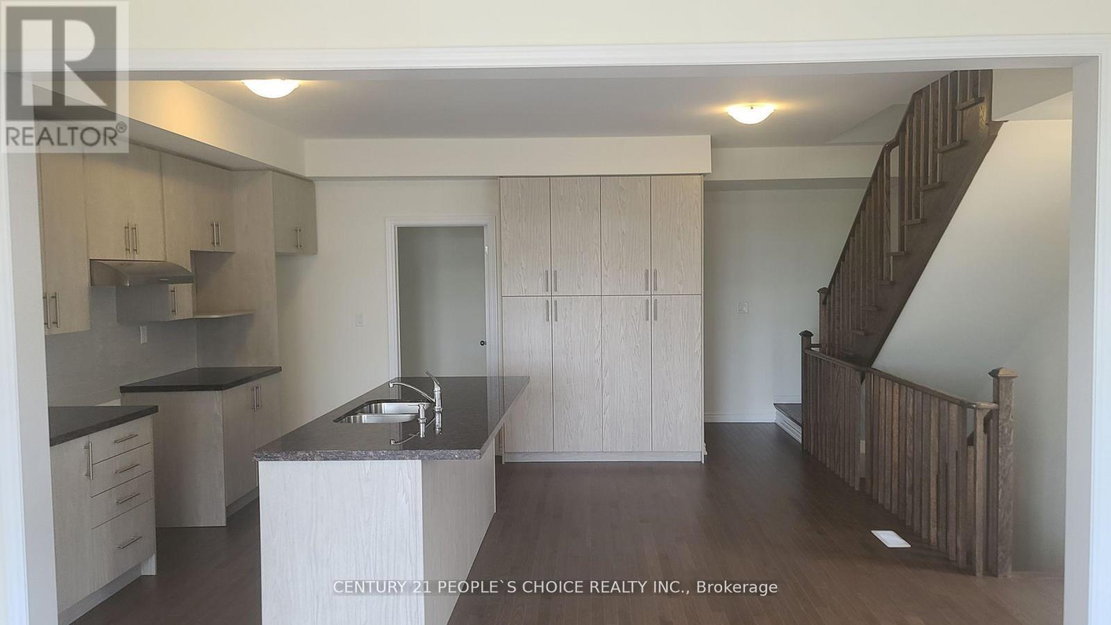 161 Blick Crescent Property Photo 3