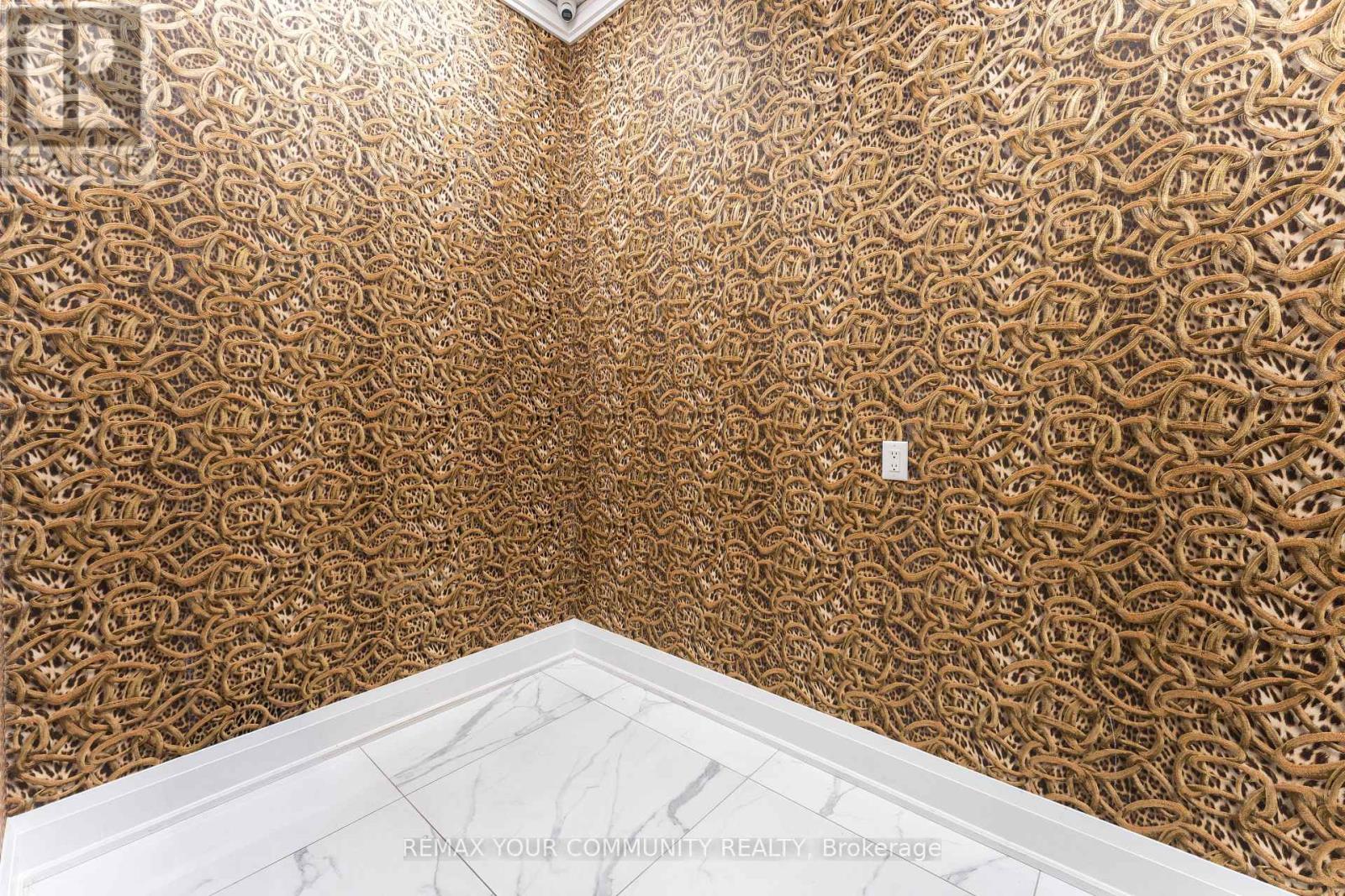 218 - 9737 Yonge Street Property Photo 20