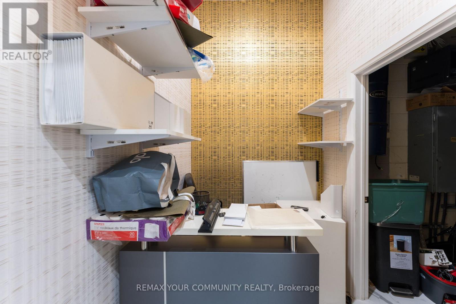 218 - 9737 Yonge Street Property Photo 24