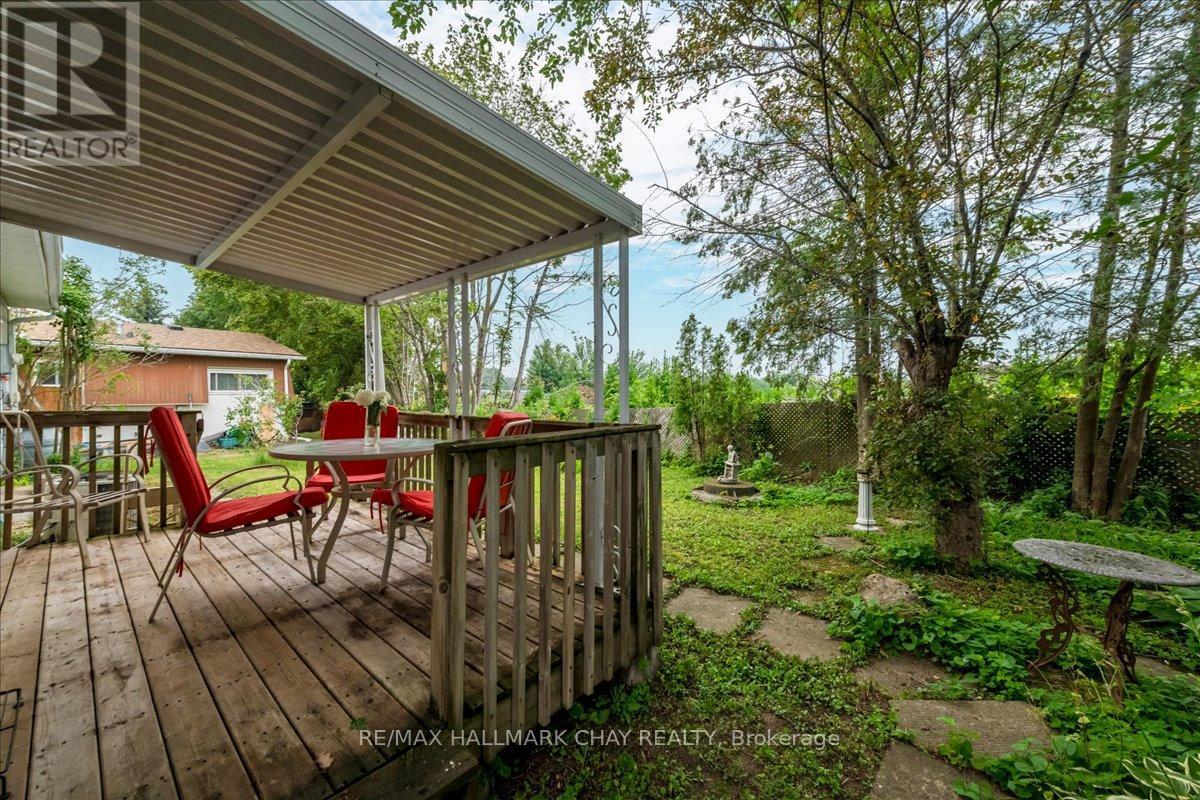 28 Flora Court Property Photo 12