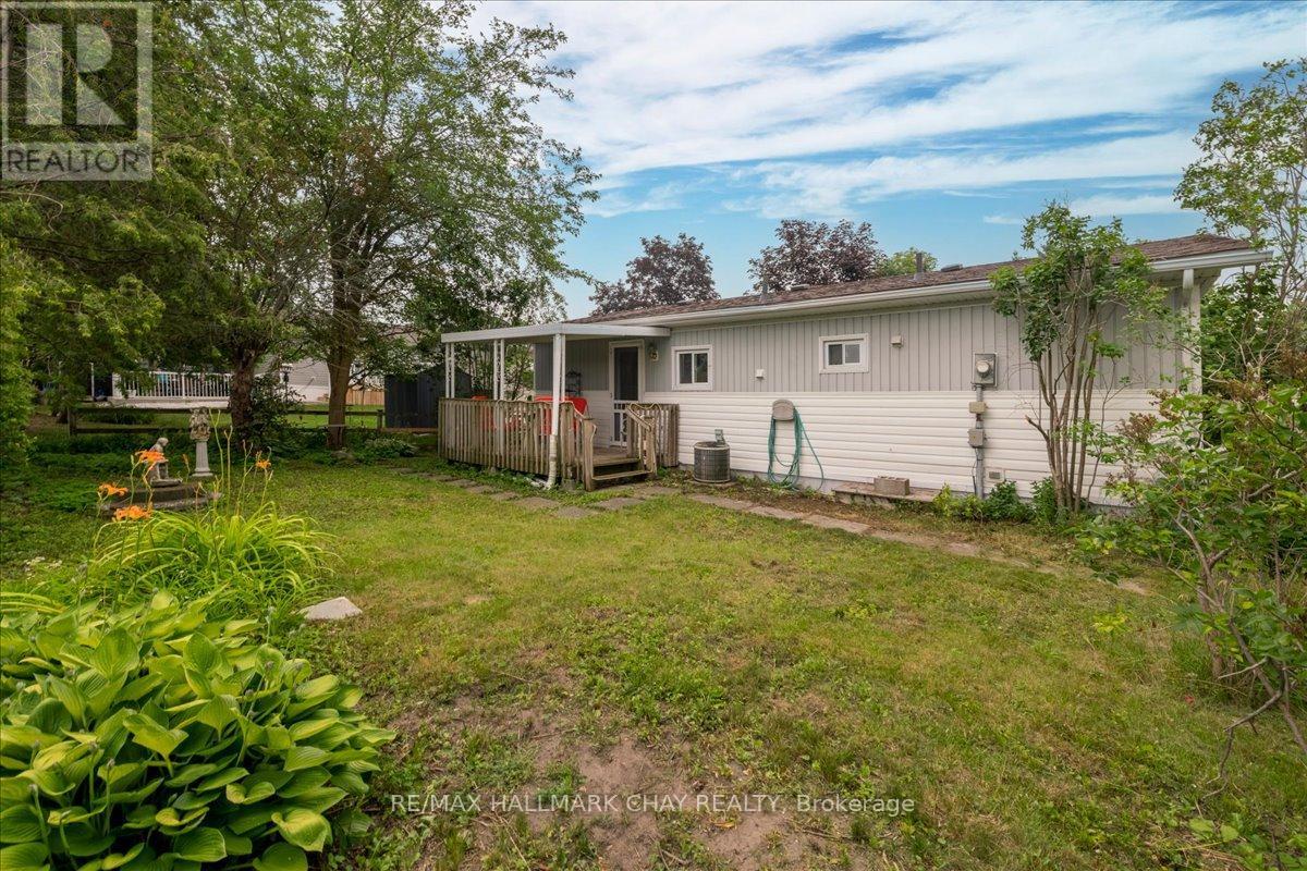 28 Flora Court Property Photo 15