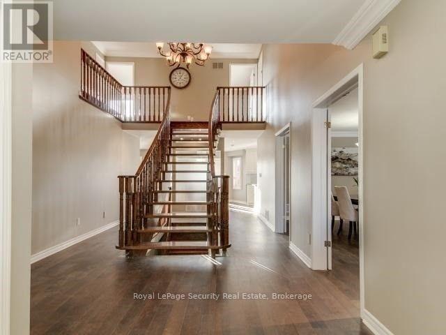 76 Dante Court Property Photo 2