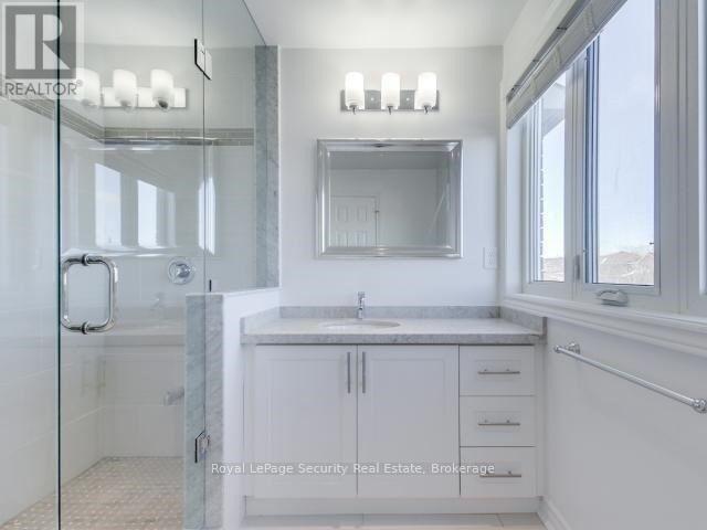 76 Dante Court Property Photo 16