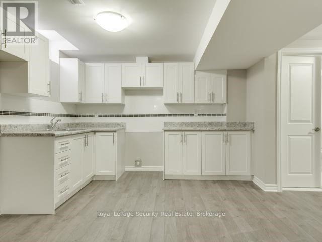 76 Dante Court Property Photo 18