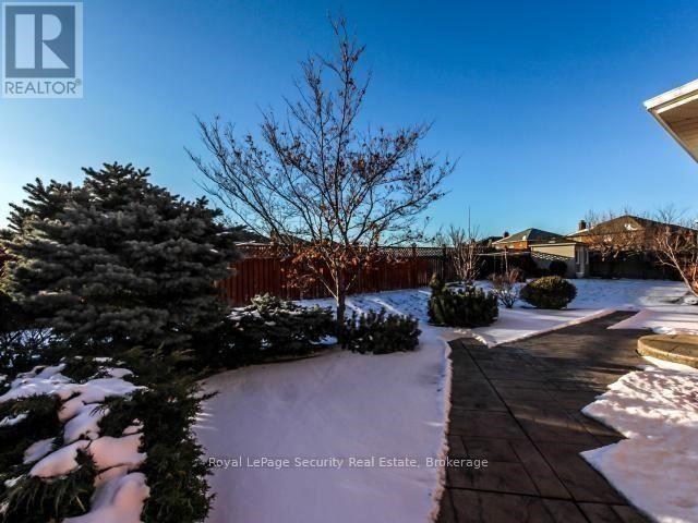 76 Dante Court Property Photo 20