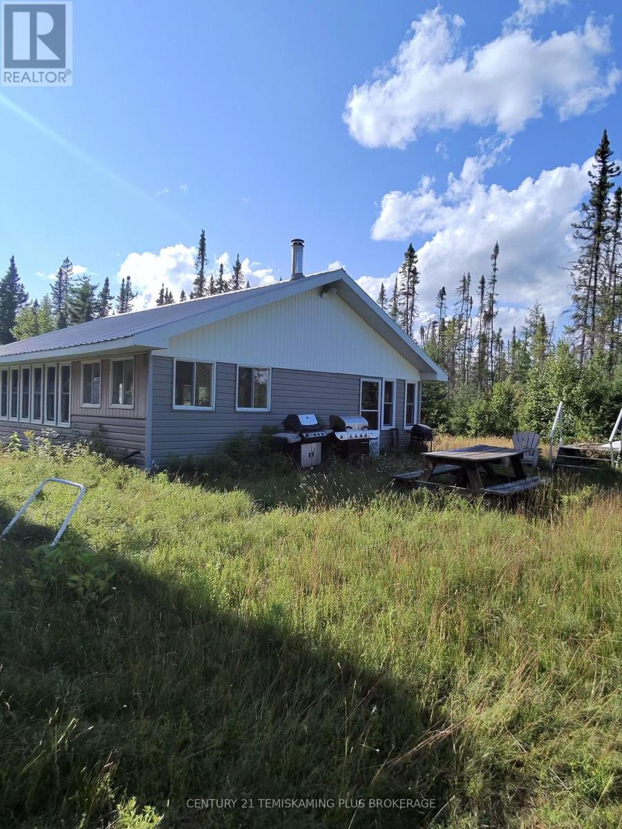 91927 Loonlake Drive Property Photo 6