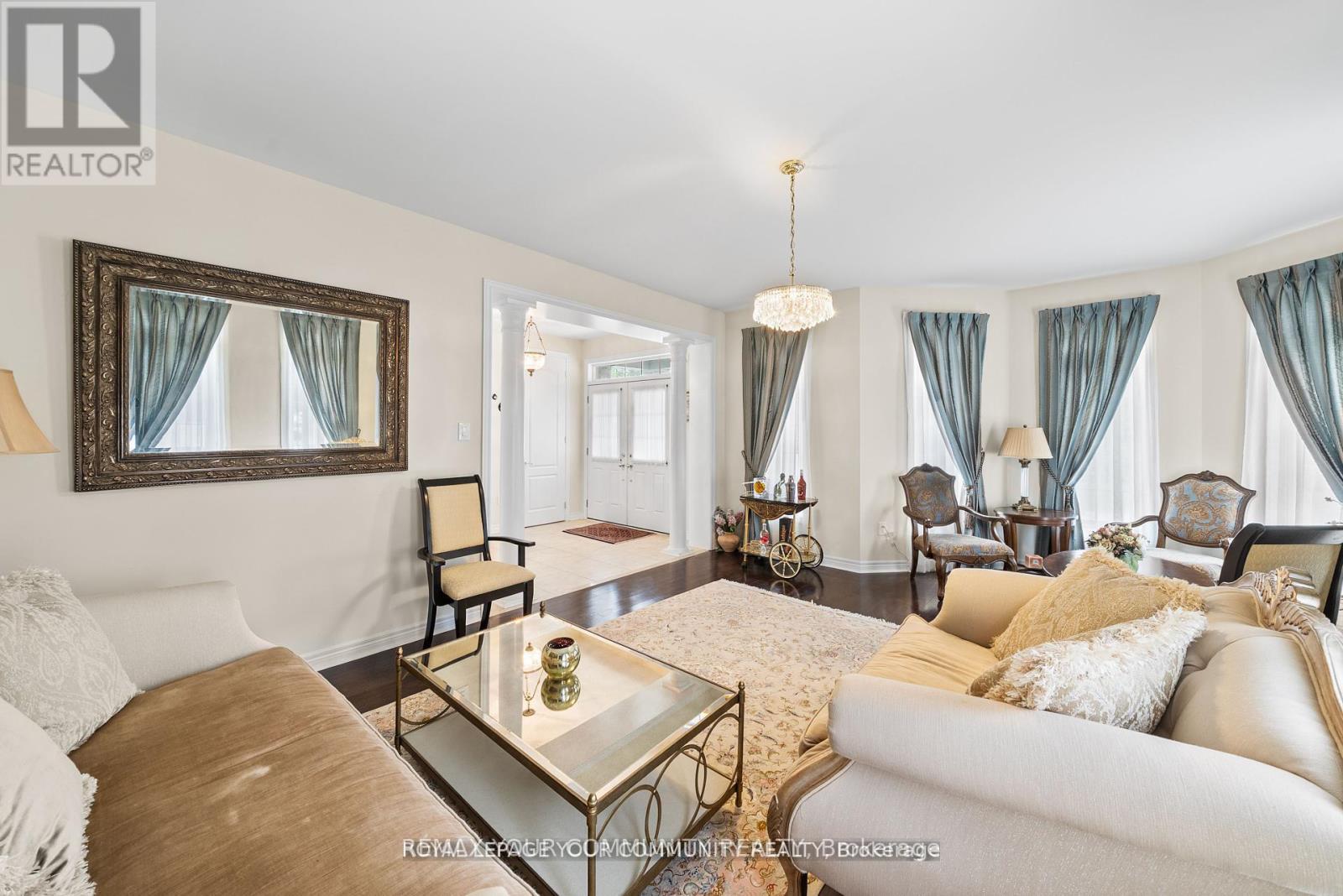 108 Headwater Crescent Property Photo 7