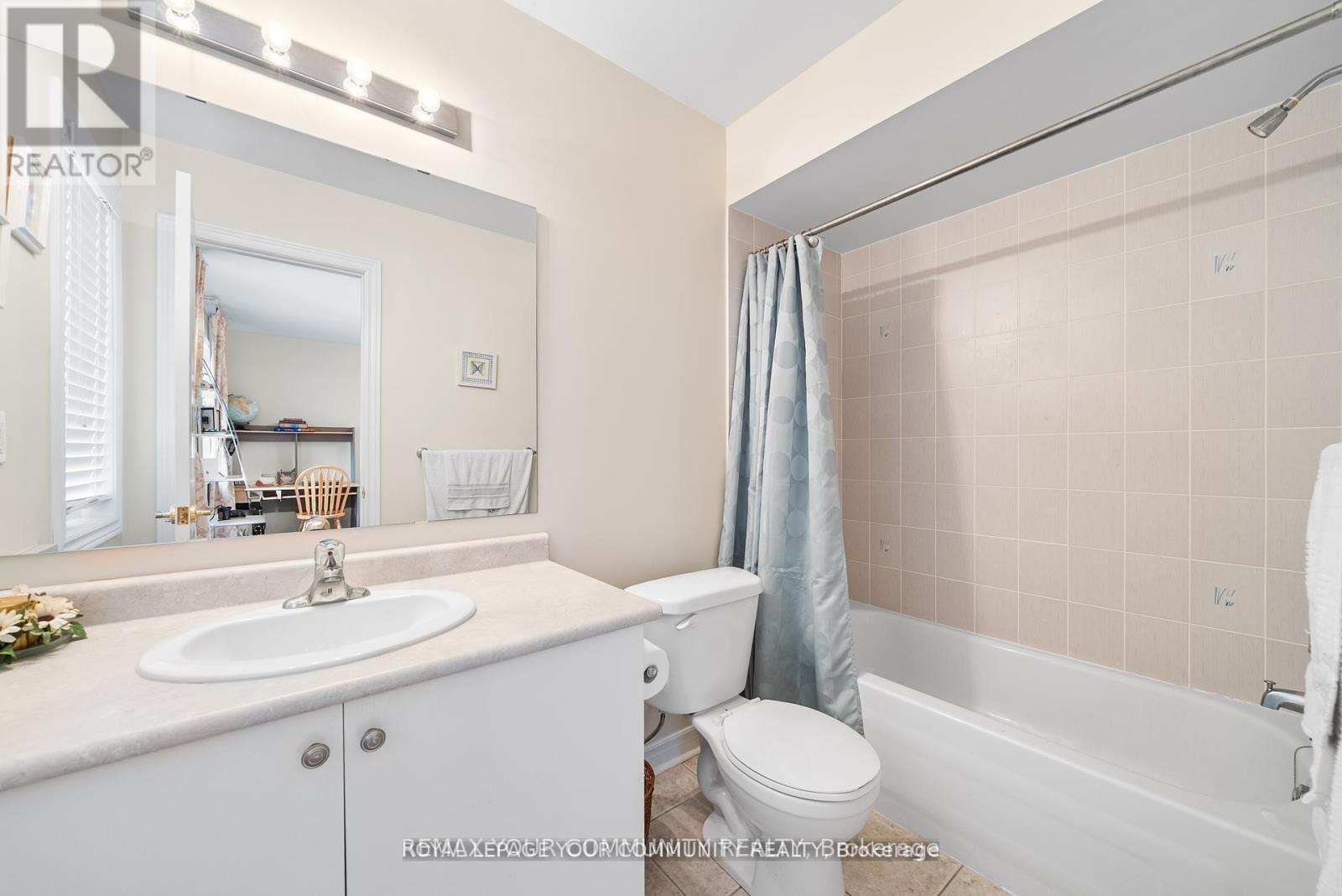 108 Headwater Crescent Property Photo 28