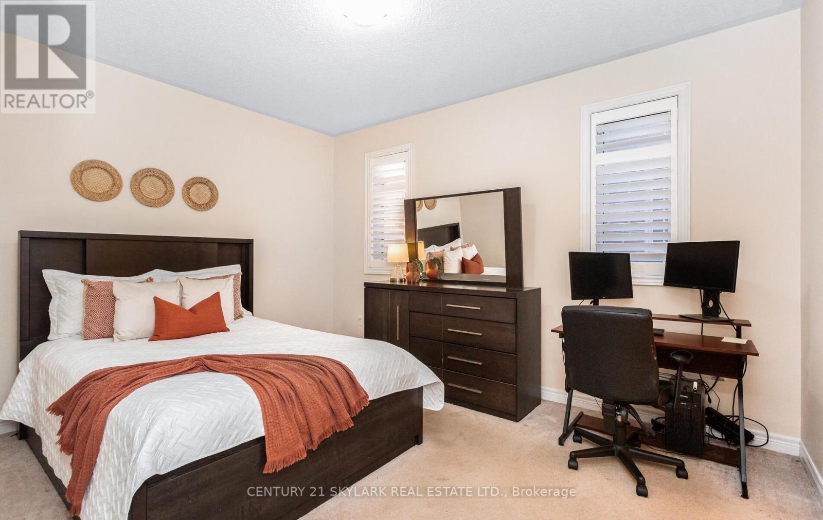20 Nocturne Avenue Property Photo 23