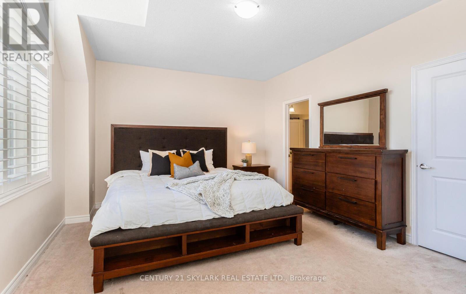 20 Nocturne Avenue Property Photo 29