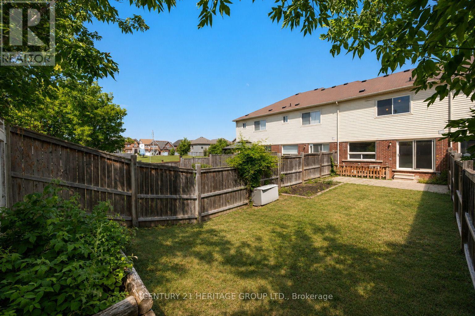 29 Ruthven Crescent Property Photo 20