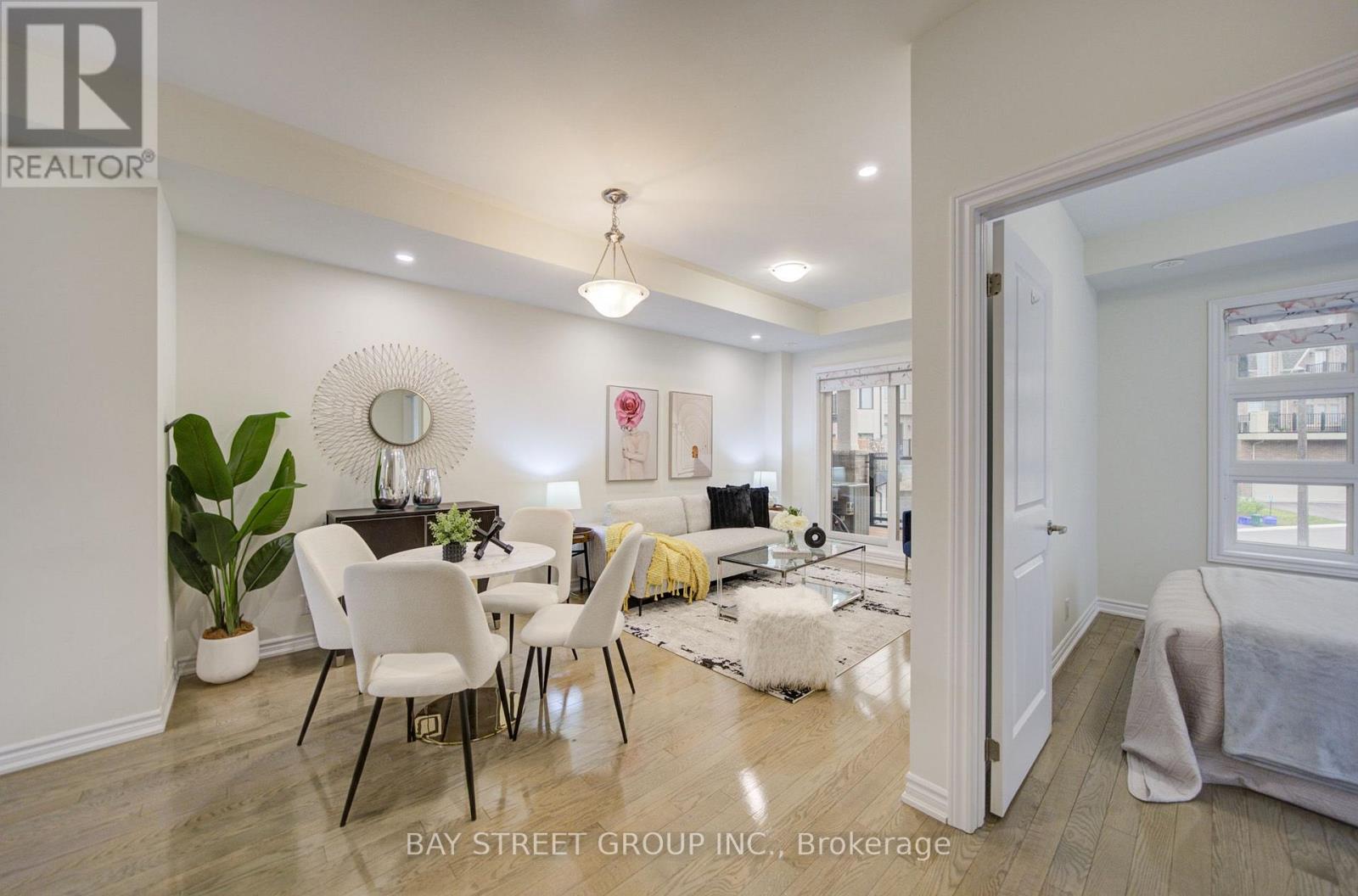 7 Schmidt Lane Property Photo 6