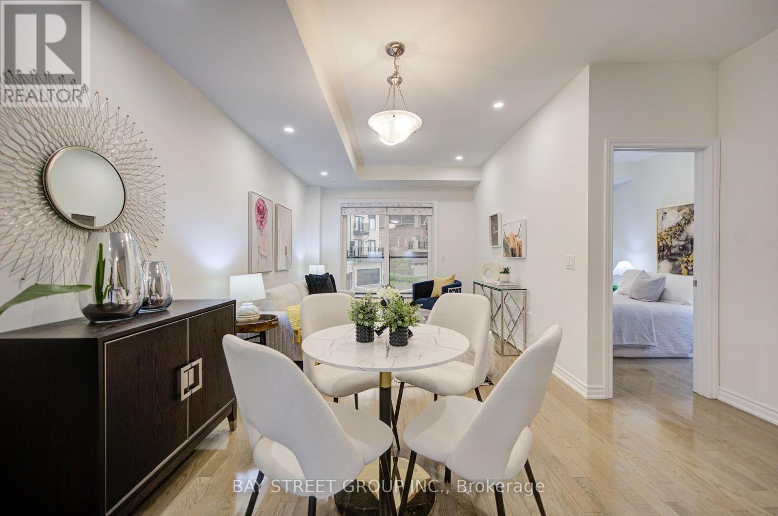 7 Schmidt Lane Property Photo 10