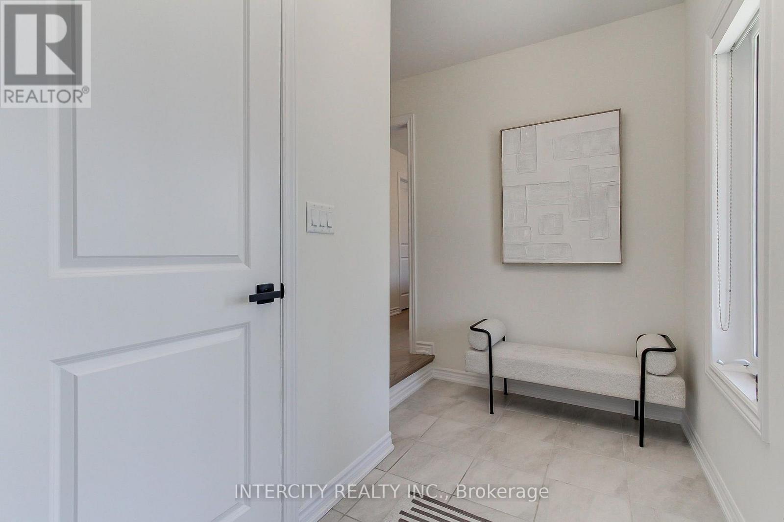 130 Blick Crescent Property Photo 11