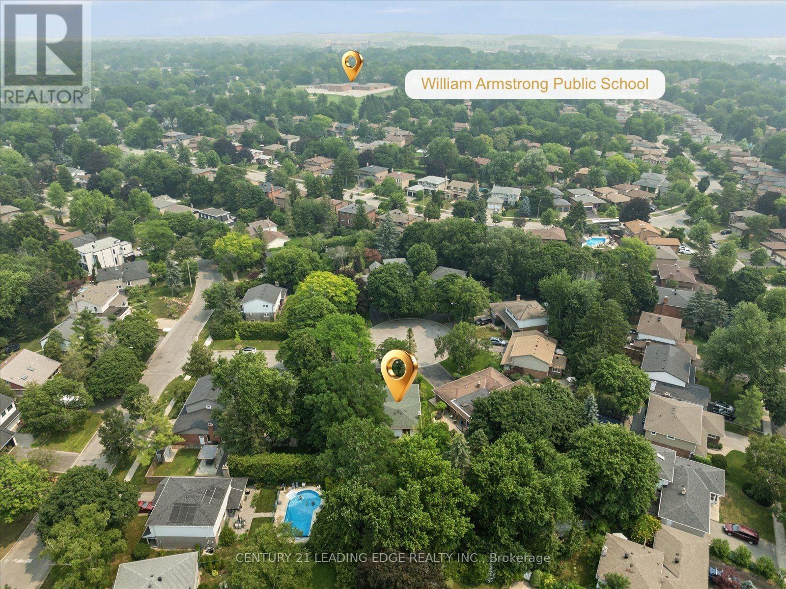 6 Thomas Kinnear Court Property Photo 4