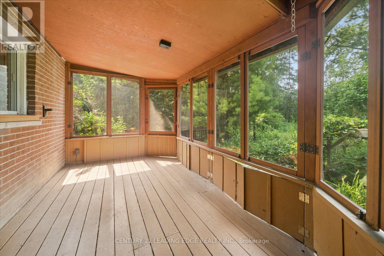 6 Thomas Kinnear Court Property Photo 26