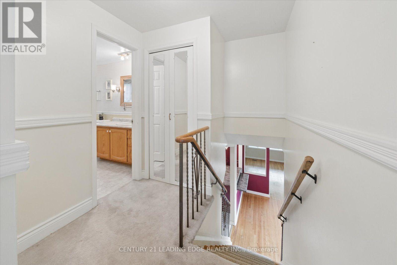 6 Thomas Kinnear Court Property Photo 28