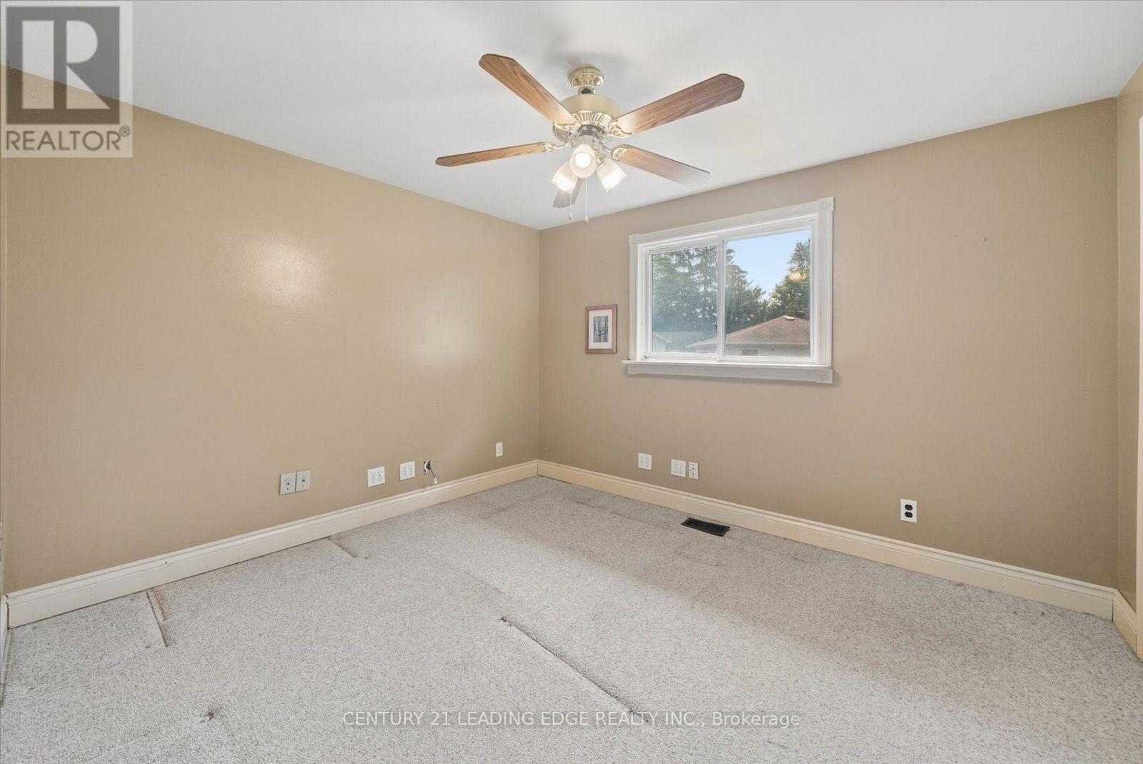 6 Thomas Kinnear Court Property Photo 29