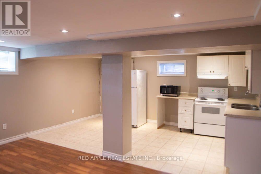 126 Longford Drive Property Photo 6