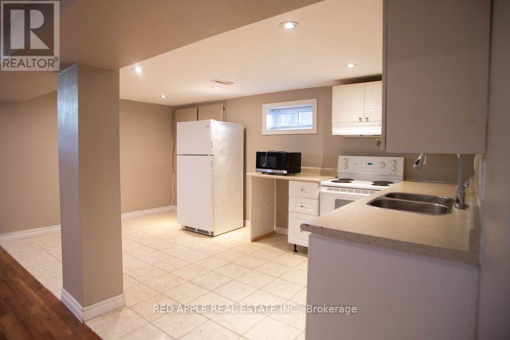 126 Longford Drive Property Photo 7