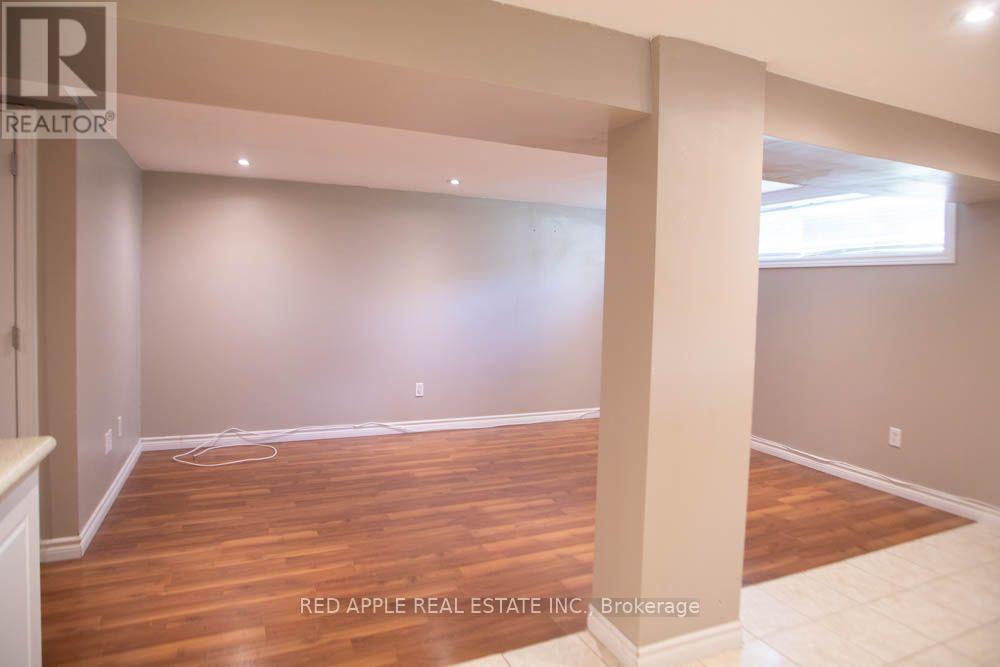 126 Longford Drive Property Photo 18