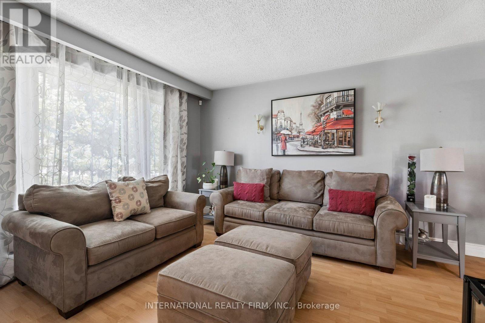 29 Jamieson Drive Property Photo 3
