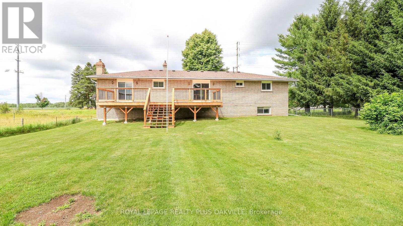 52 Denney Drive Property Photo 8