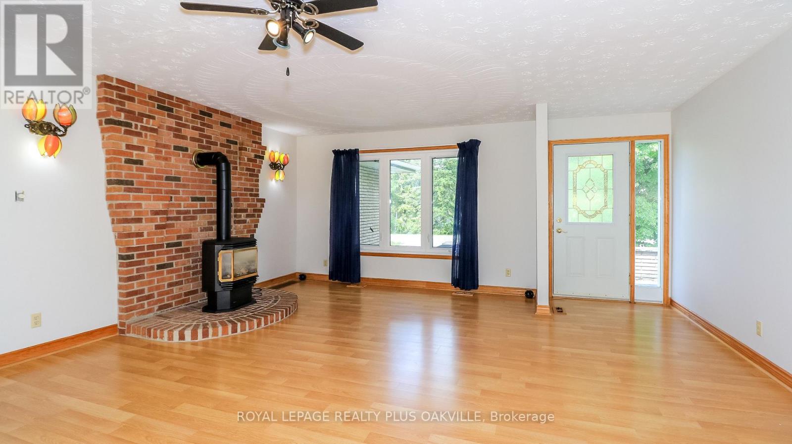 52 Denney Drive Property Photo 12