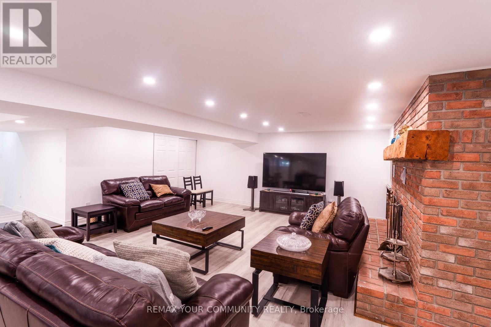 2950 17th Side Road Property Photo 40