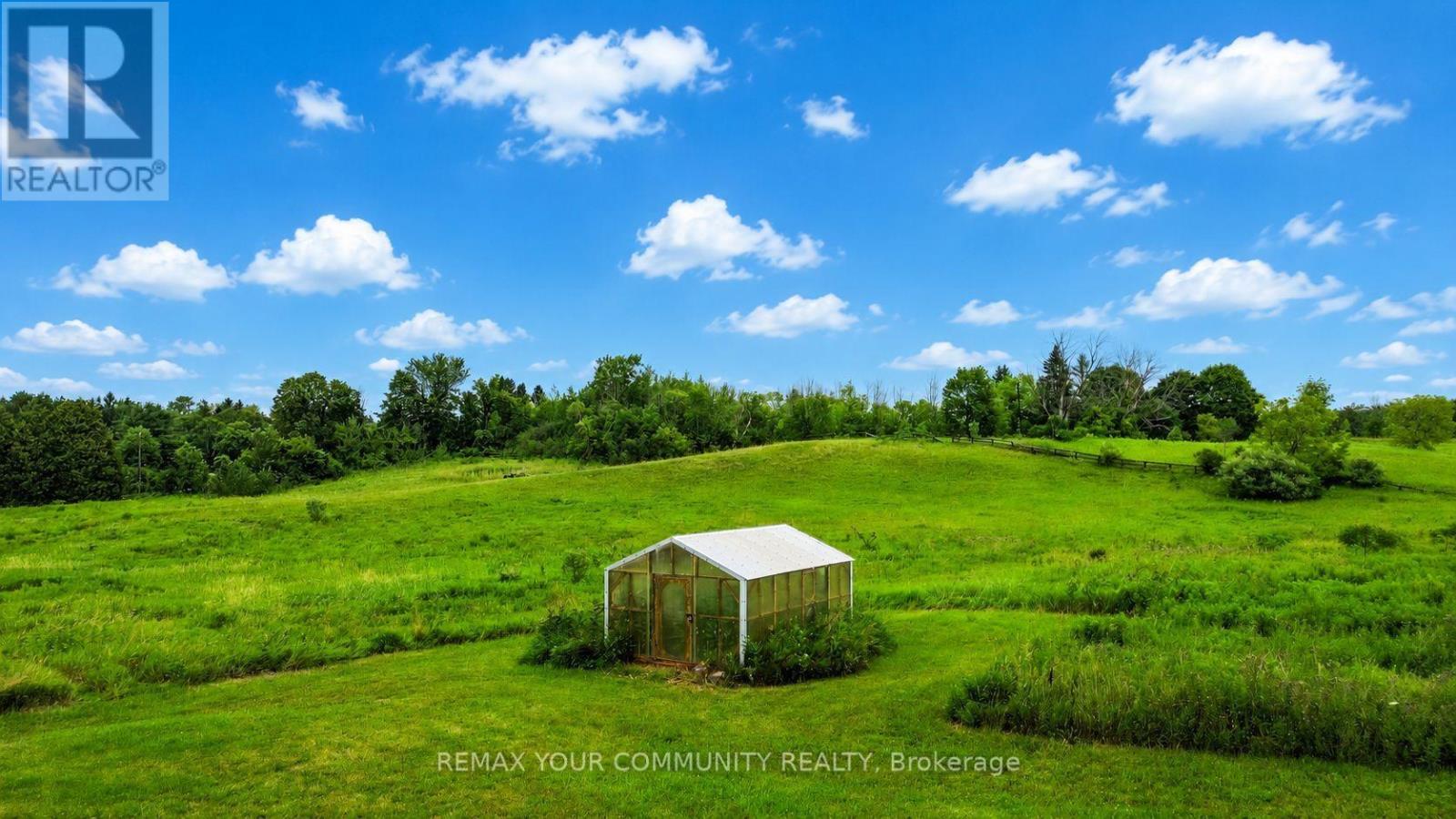 2950 17th Side Road Property Photo 44
