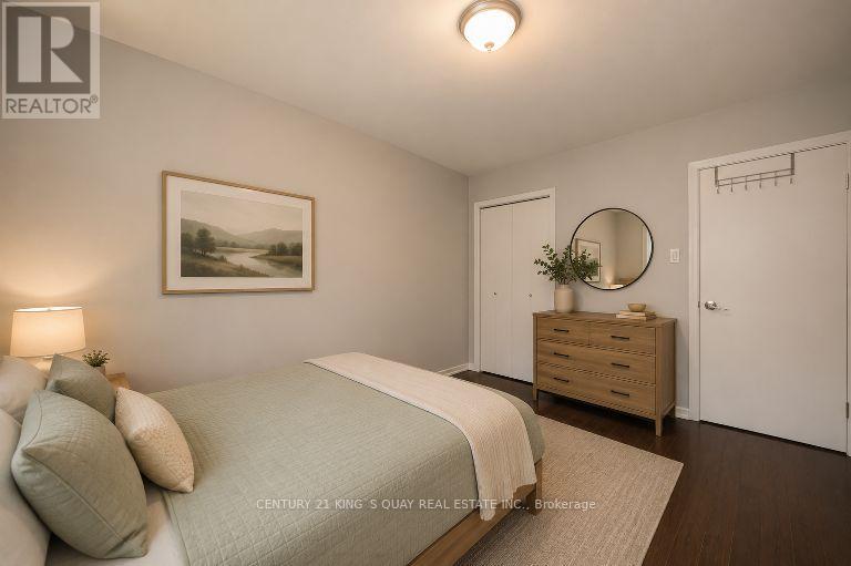 2 Robinson Street Property Photo 19