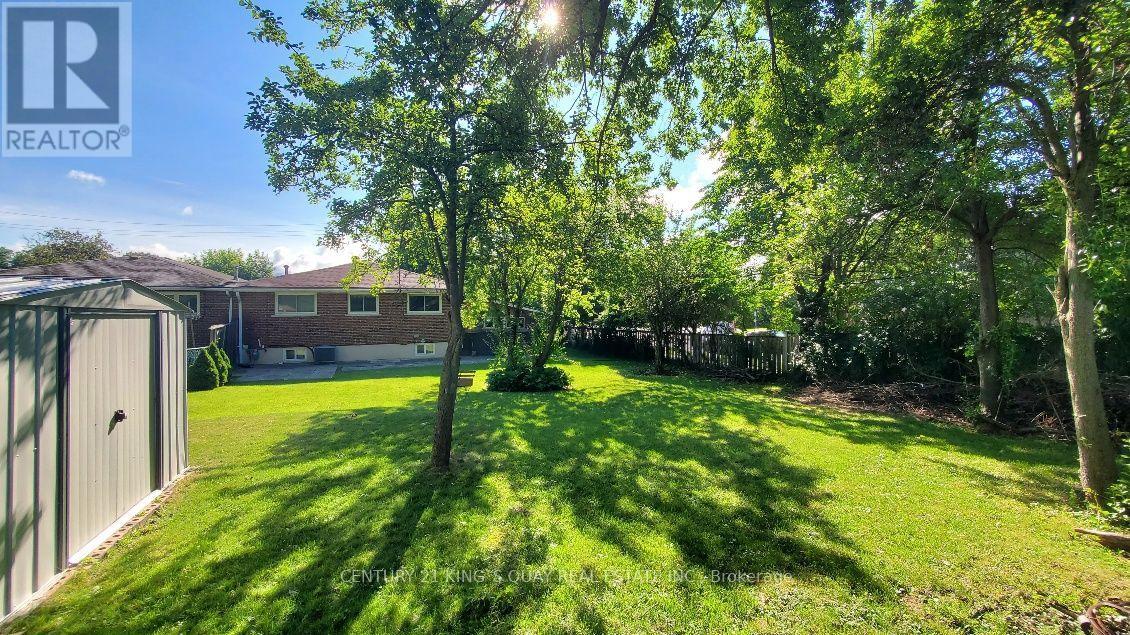 2 Robinson Street Property Photo 41