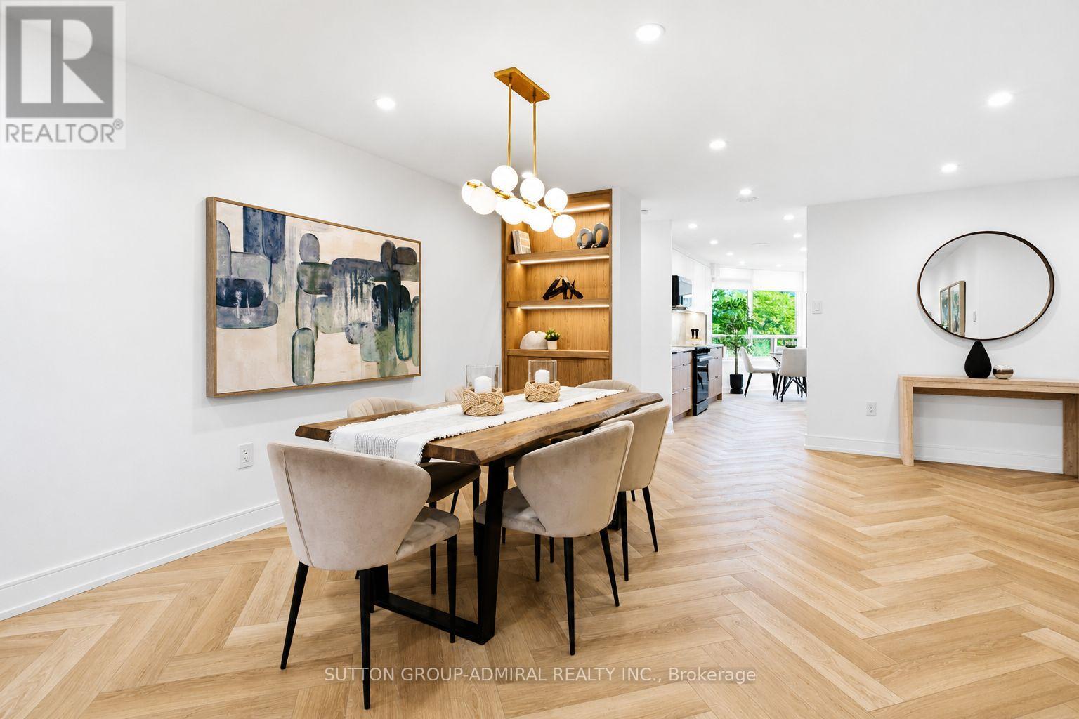 311 - 7250 Yonge Street Property Photo 3
