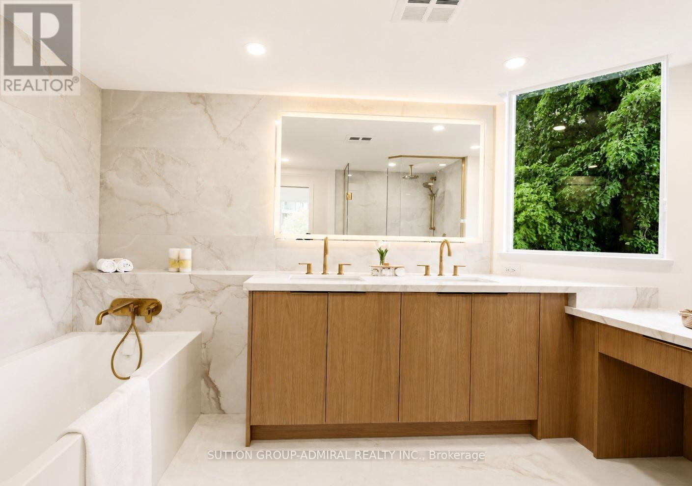 311 - 7250 Yonge Street Property Photo 15