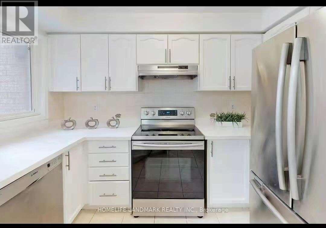 47 Waterton Crescent Property Photo 7